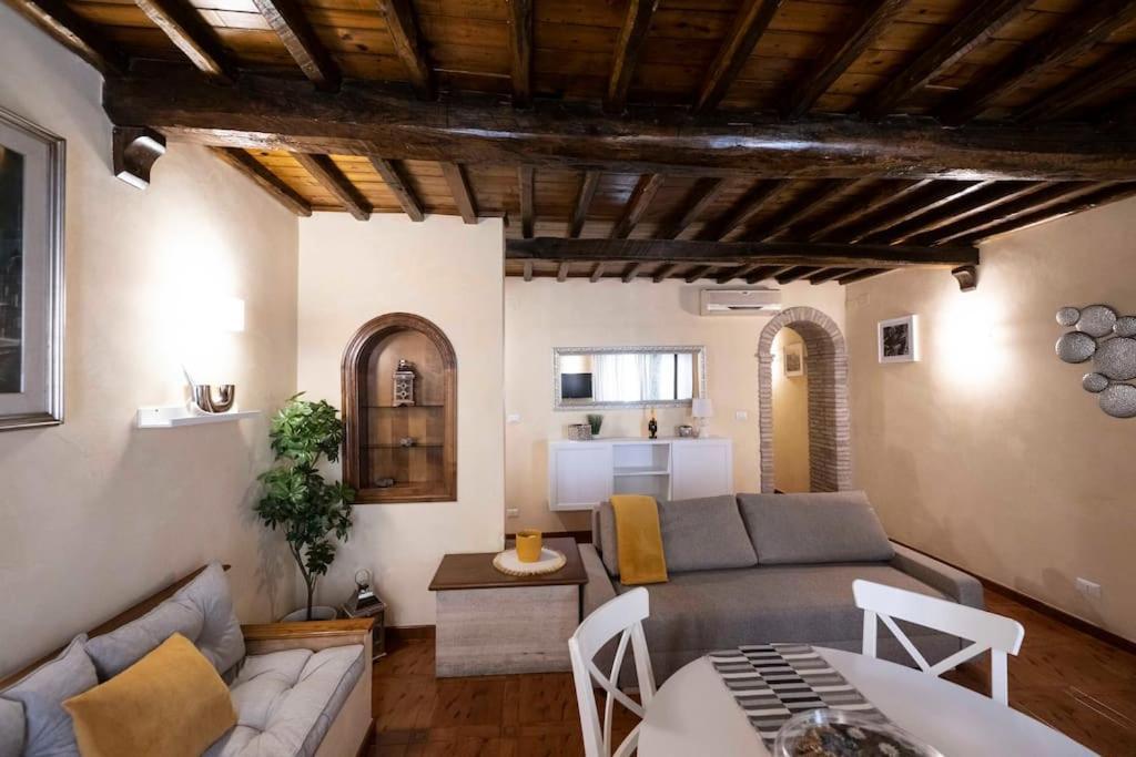 Apartment Crispi 91 - Piazza Di Spagna *